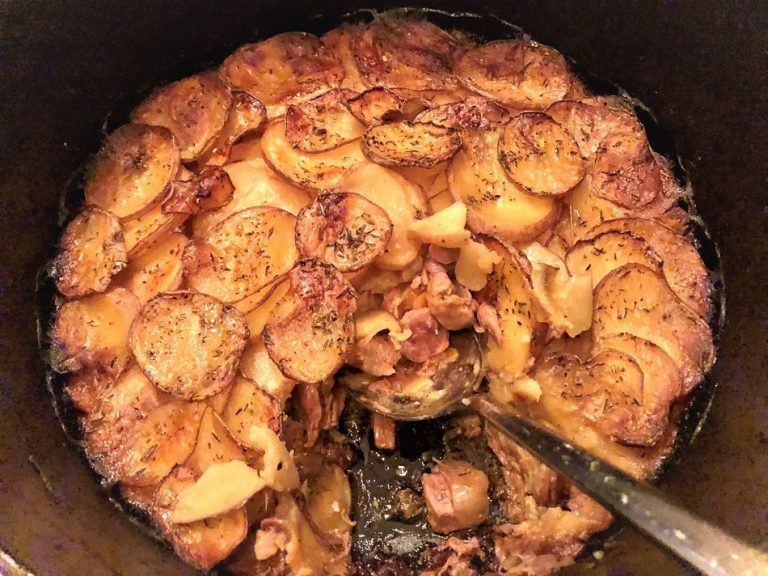 Jachtschotel met lam en kruiden